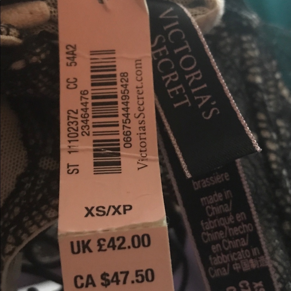🔥VICTORIA SECRET BLK LACE HI NECK BRALETTE SM - Picture 2 of 6
